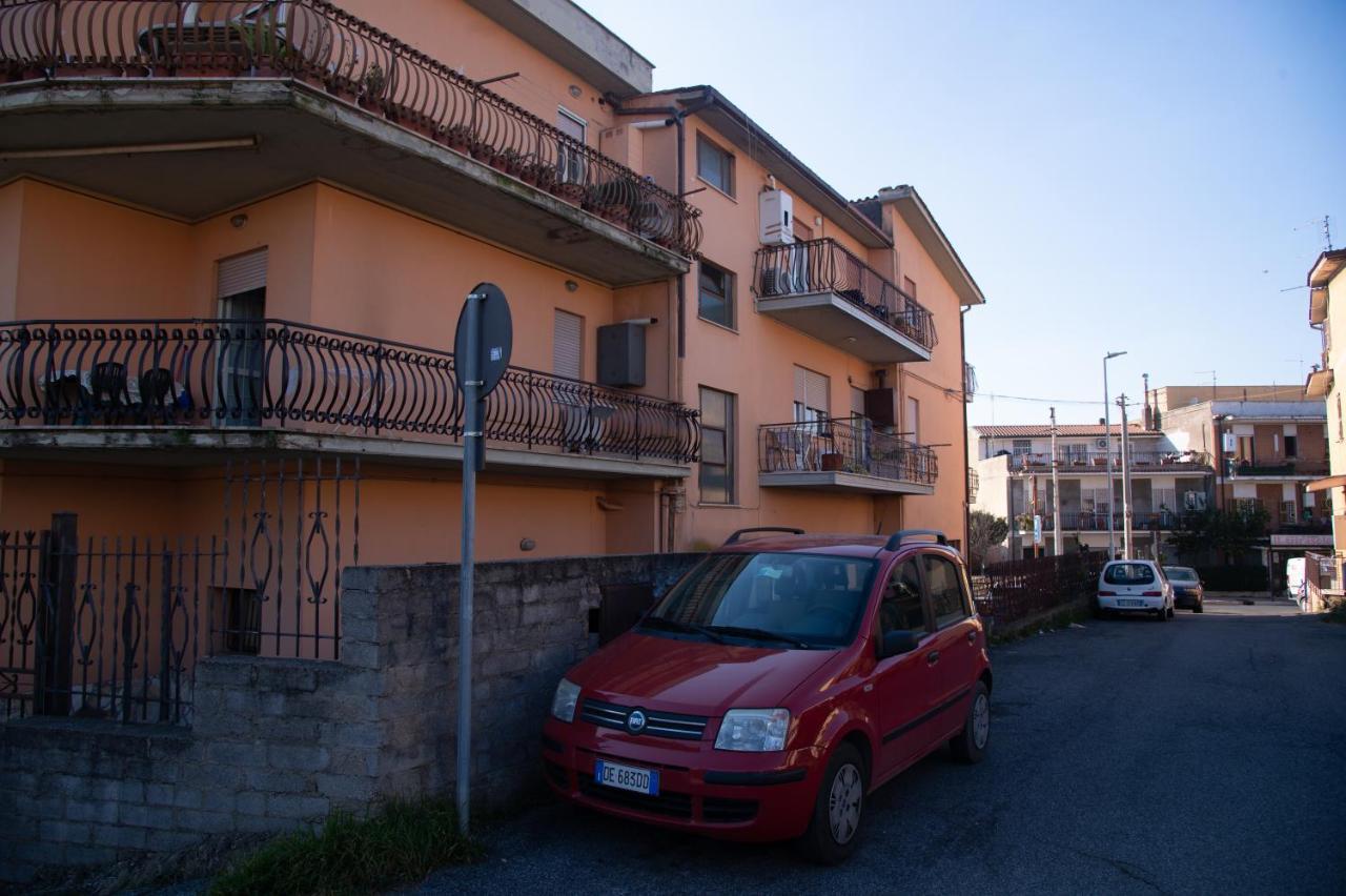 Ferienwohnung 'Panta Rei' Mentana Exterior foto